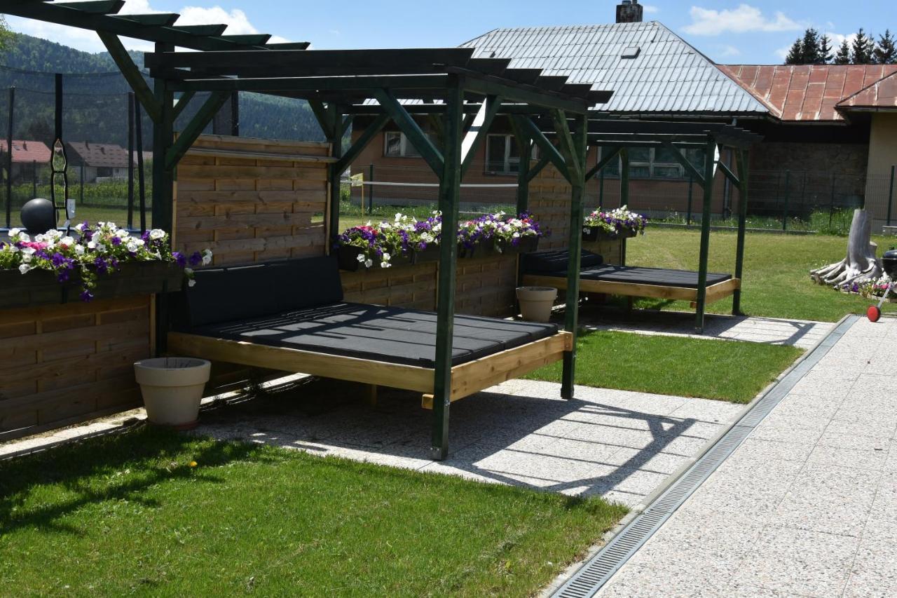 Apartments&Rooms kod Eli Ravna Gora Exterior foto